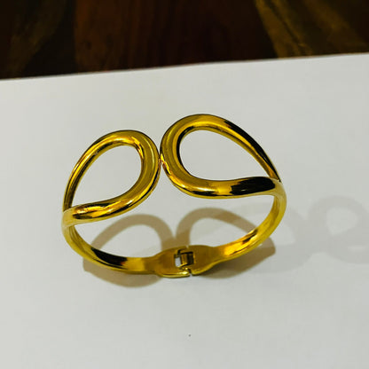 Minimal Gold Loop Bracelet – Anti-Tarnish | CharmBox