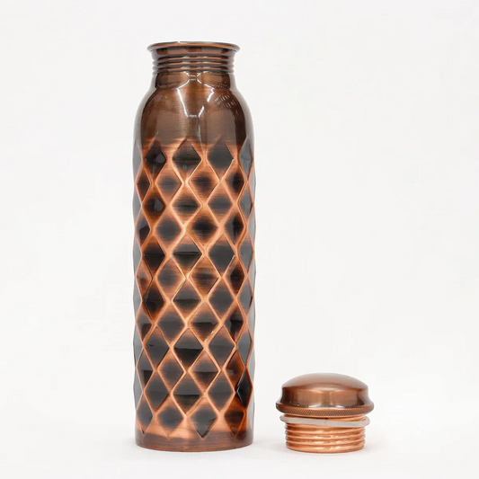 Premium Copper Water Bottle – Diamond Hammered Design (1 Litre)
